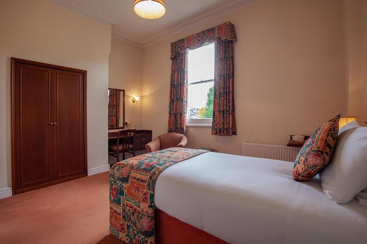 Room 20 of 43