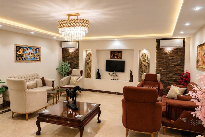 Hotel 119 of 125