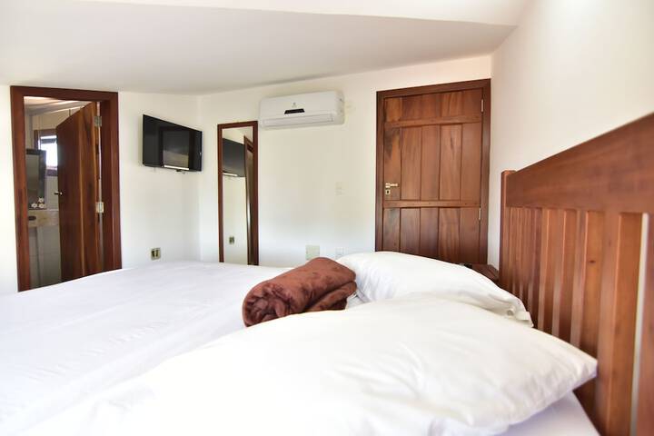 Room 36 of 82