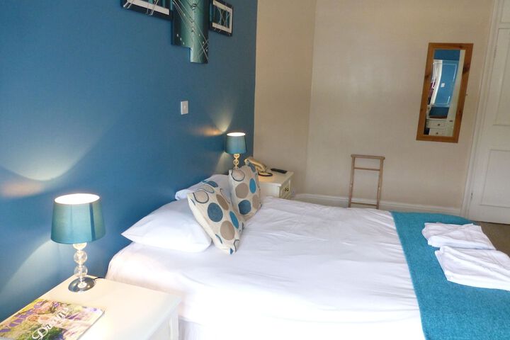 Room 14 of 48