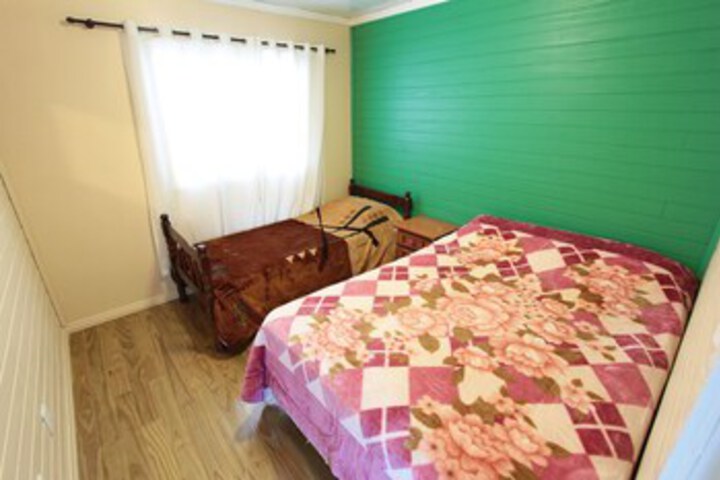 Room 10 of 11