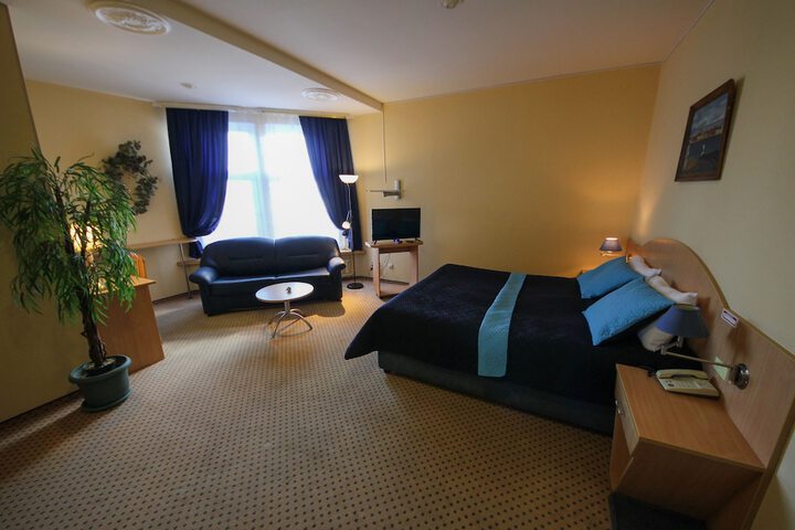 Room 26 of 72