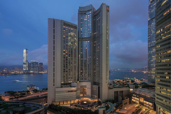 Hotel 102 of 111