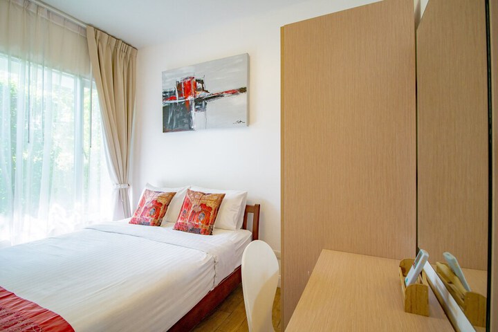 Room 12 of 61