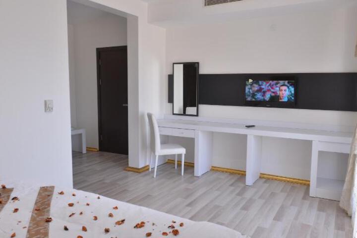 Hotel Amenity