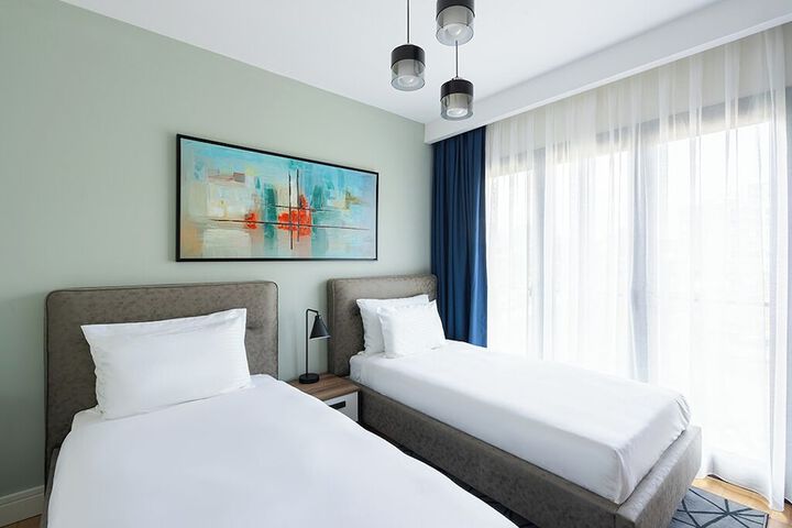 Room 29 of 74