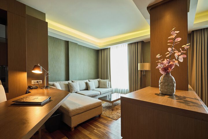 Room 40 of 98