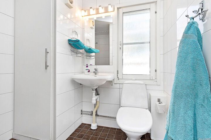 Clean Restrooms