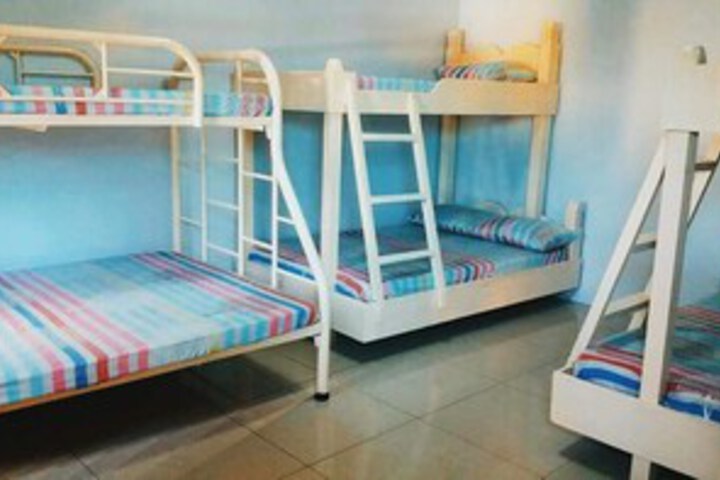 Room 11 of 20