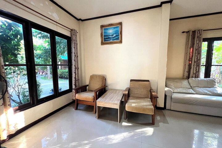 Room 10 of 85