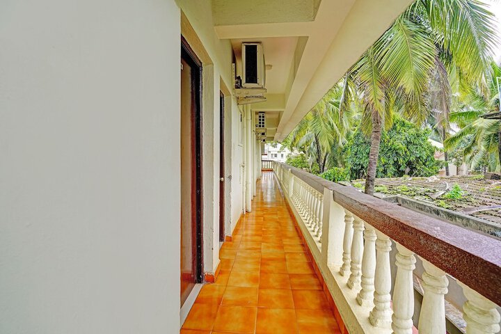 Hotel Interior 4 of 31