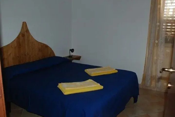 Room 7 of 10
