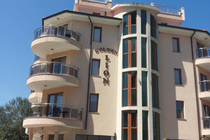 Hotel 3 of 19