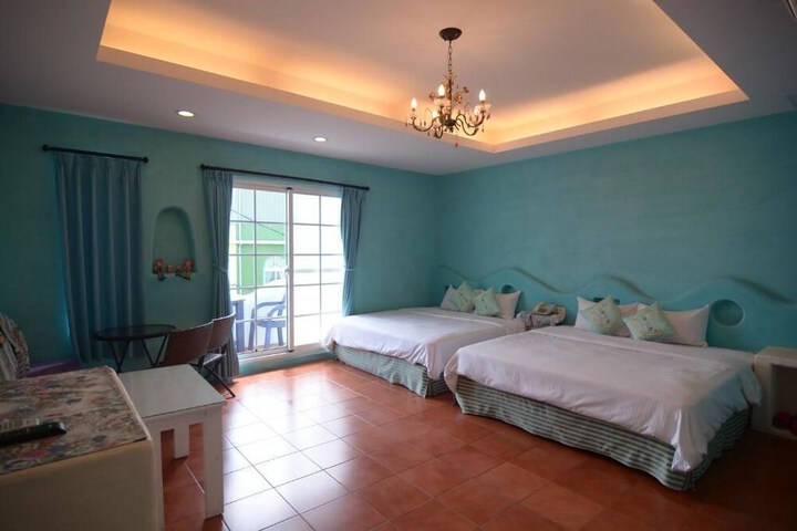 Room 14 of 35