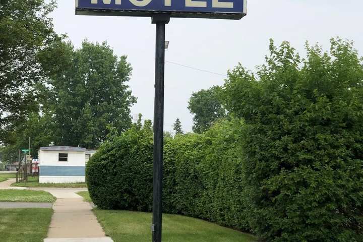 Hotel 4 of 11