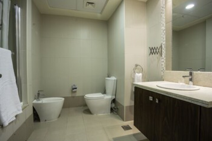Room 5 of 23