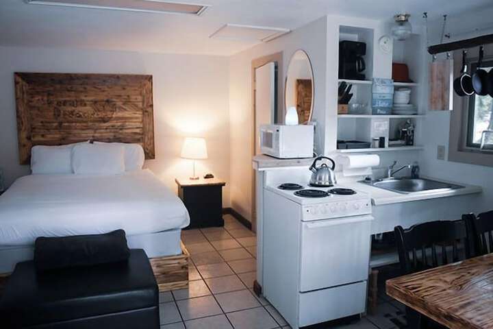 Room 2 of 55