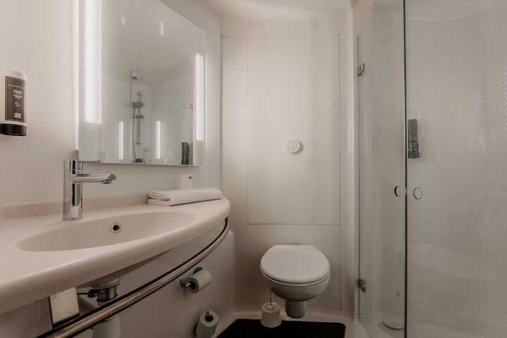 Bath Interior