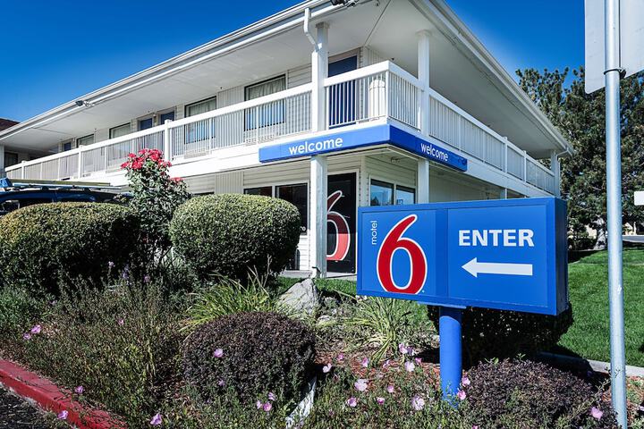 Motel 6 Sparks NV - Airport - Sparks in Sparks, NV