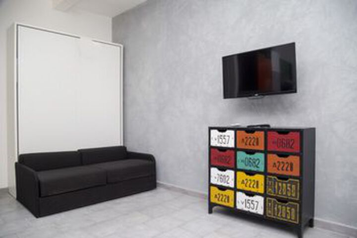 Room 122 of 160