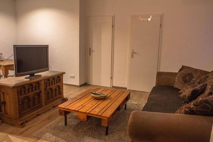 Room 25 of 49