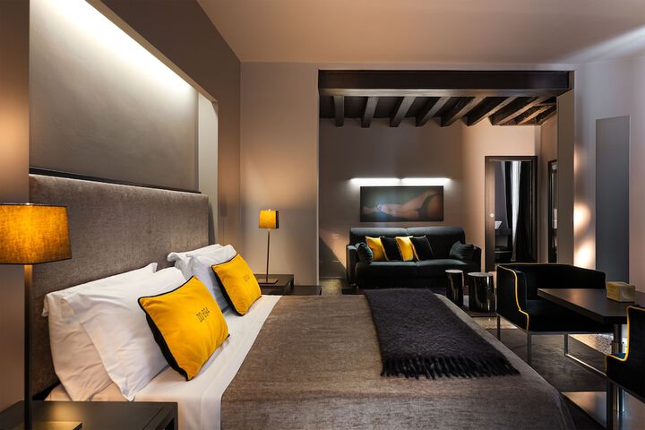 Room 16 of 56