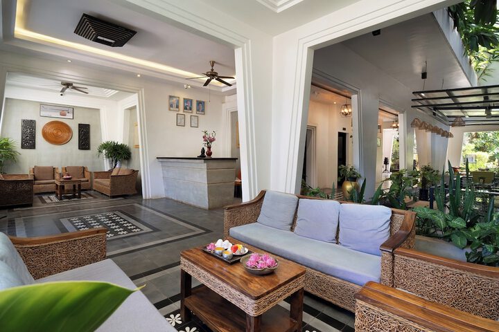 Hotel Interior 2 of 132