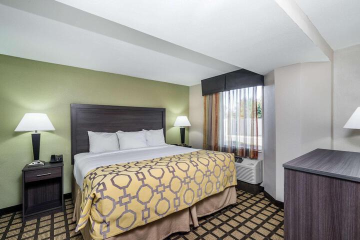 1 King Bed Mobility Accessible (2 of 33)
