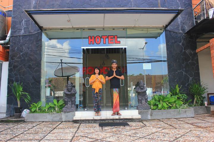 Hotel 84 of 84