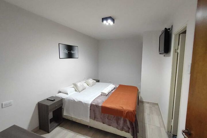 Room 3 of 17