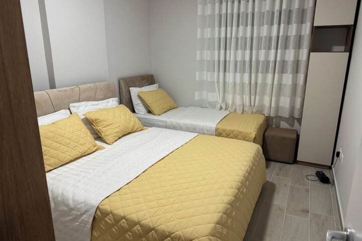 Room 35 of 65