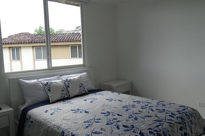 Room 6 of 40