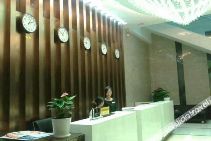 Hotel Interior 9 of 17