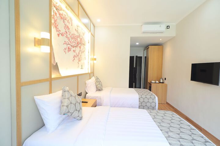 Room 22 of 36