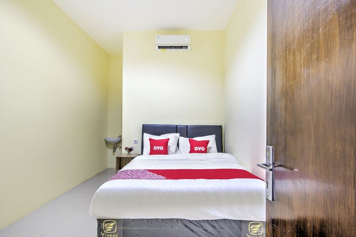 Room 5 of 29