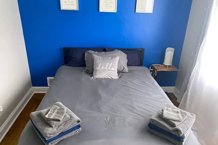 Room 2 of 22
