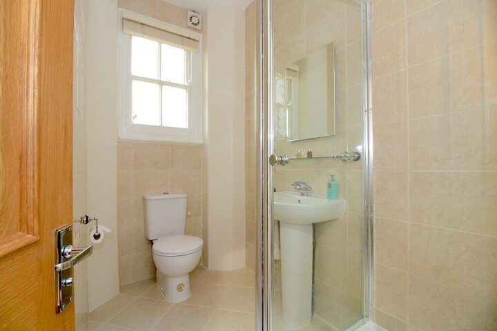 Room 20 of 26