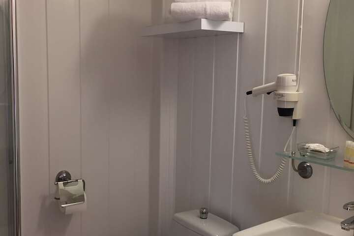 Bath Interior