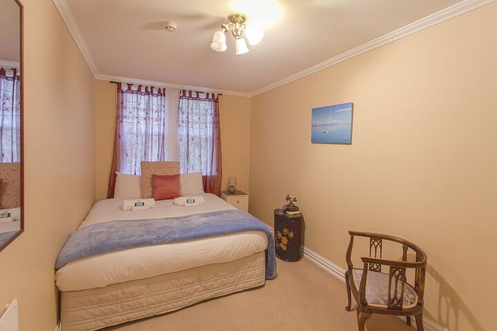 Room 13 of 39