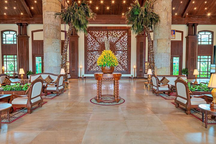 Hotel Interior 12 of 113