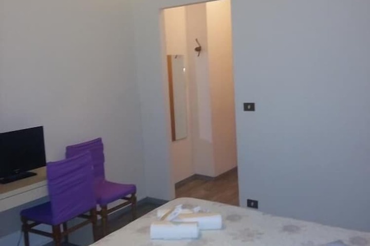 Room 20 of 44