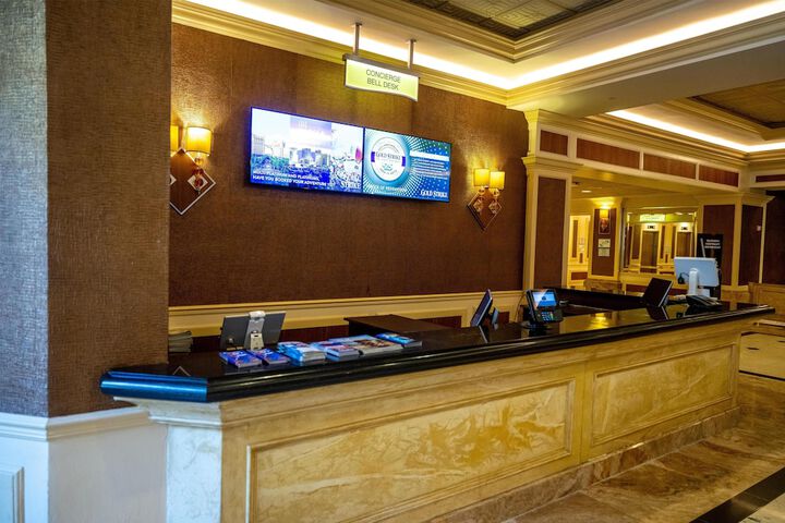 Hotel Interior 3 of 97