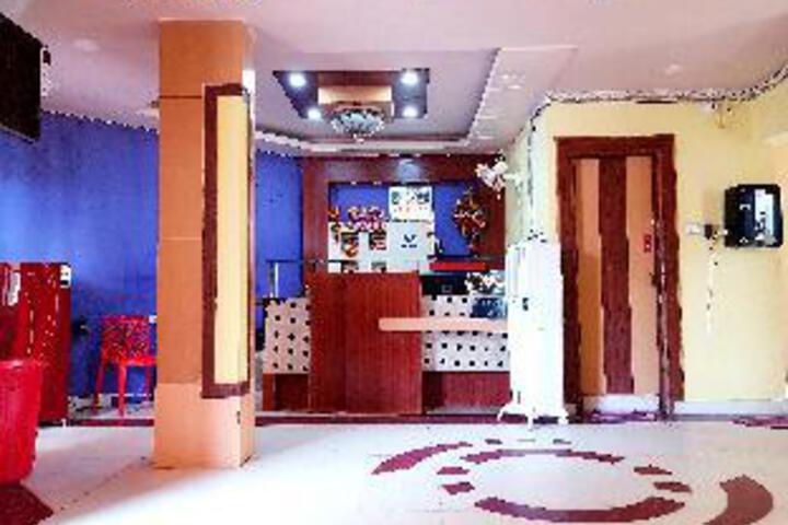 HOTEL DEEPAK