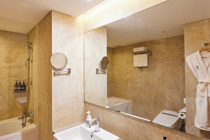 Bath Photo