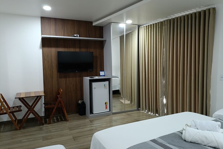 Room 7 of 51
