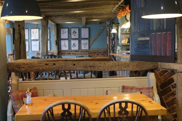 Dining 51 of 67