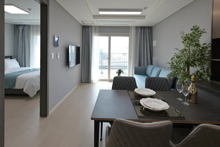Room 29 of 36