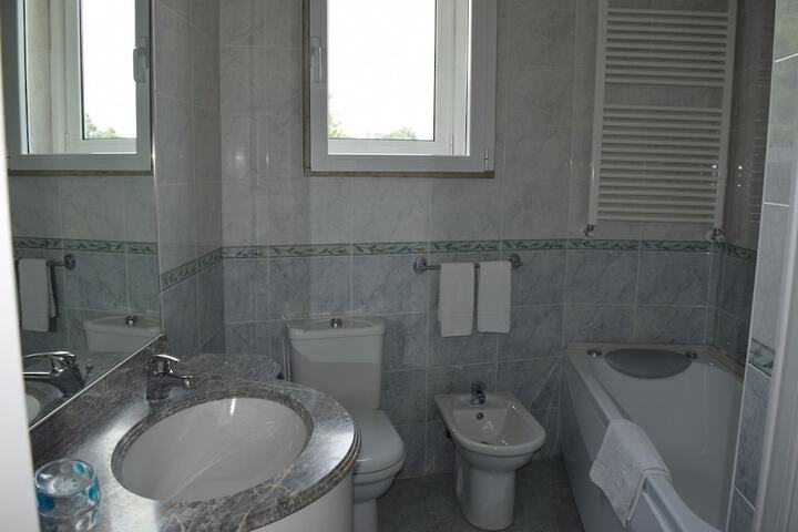 Room 12 of 17