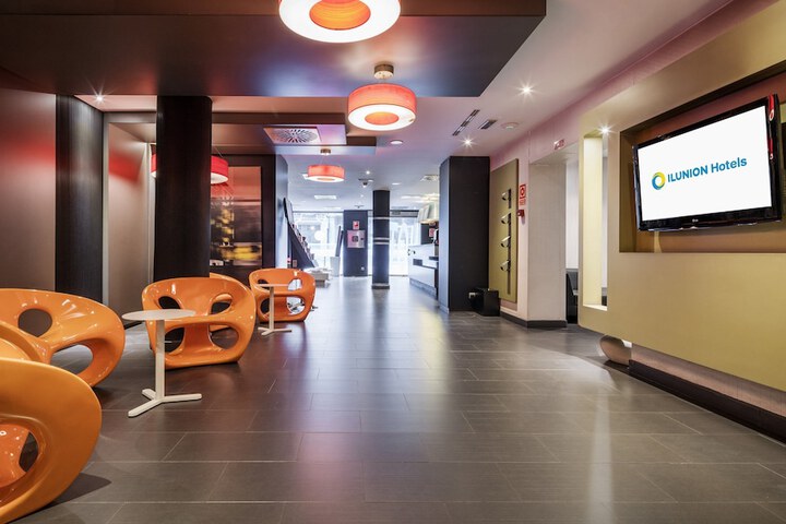 Guest Lobby