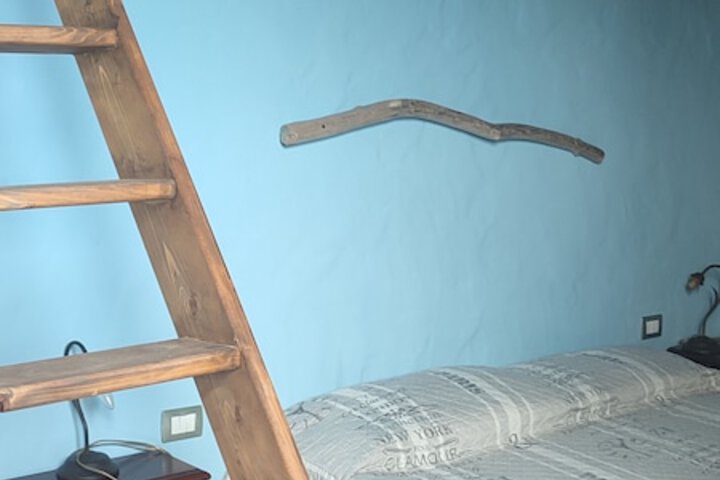 Room 11 of 69